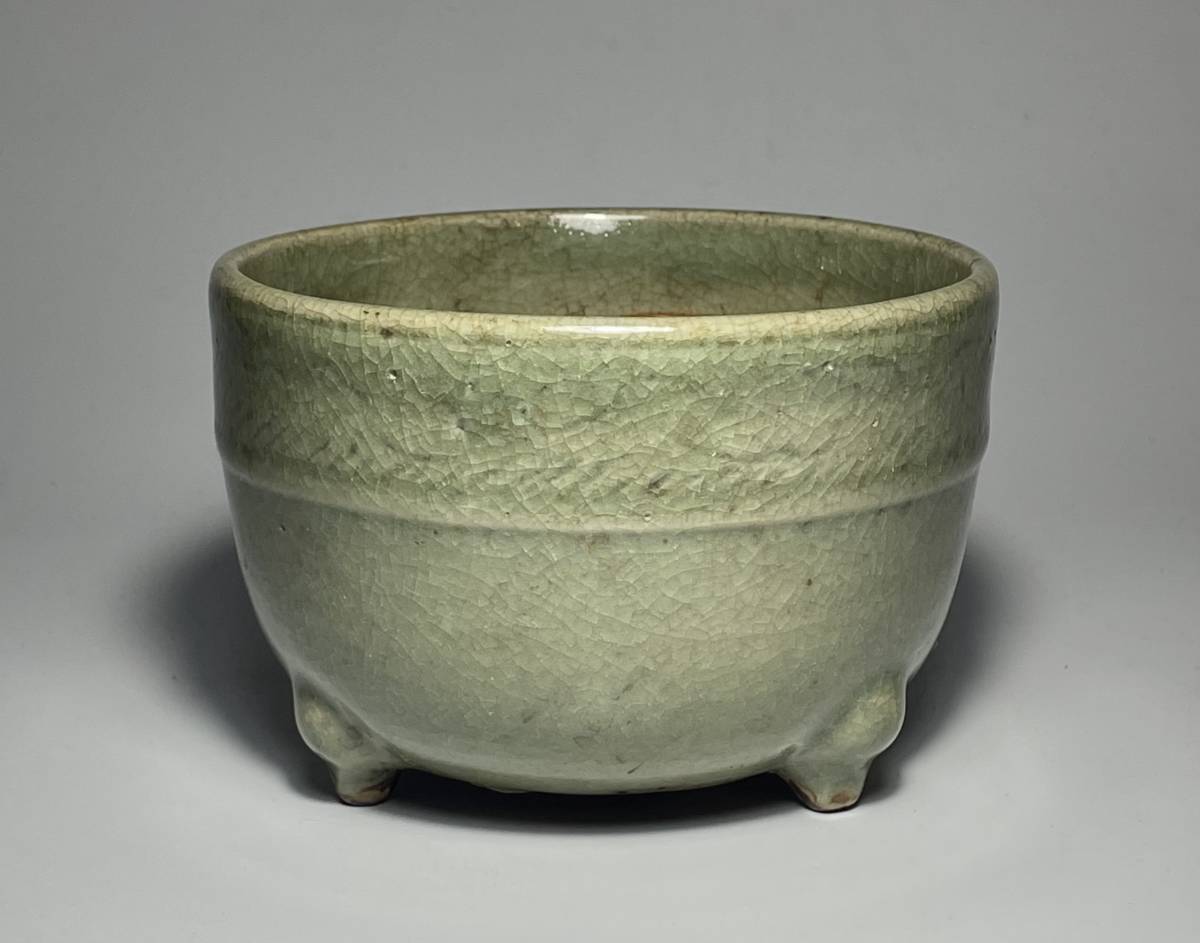 青磁三足香炉 龍泉窯 宋時代 博物館展示品 来歴有 中国美術 香
