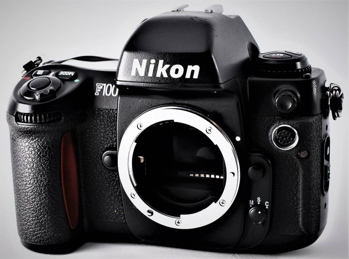 ★ NIKON ニコン F100 + DR-4 + SIGMA 17-35mm D F2.8-4 + TAMRON SP AF MACRO 90mm F2.8 ★ かなり美品 動作品 訳有 ★ 一円出品 送料無料 F100 Nikon ニコン a D800 F-Mount