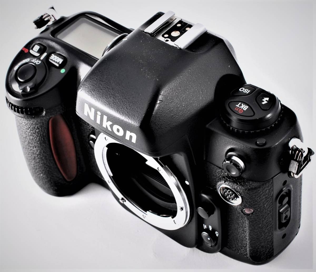★ NIKON ニコン F100 + DR-4 + SIGMA 17-35mm D F2.8-4 + TAMRON SP AF MACRO 90mm F2.8 ★ かなり美品 動作品 訳有 ★ 一円出品 送料無料 F100 Nikon ニコン a D800 F-Mount
