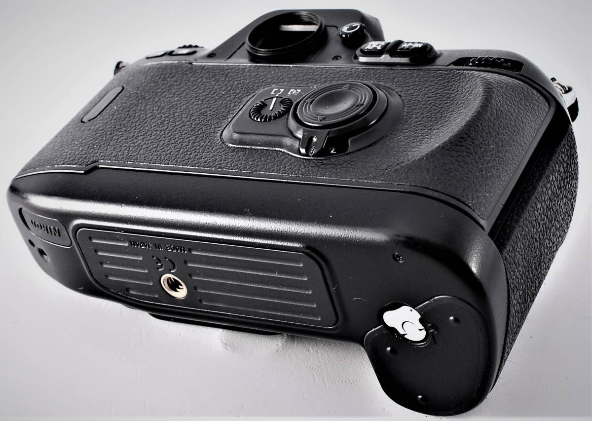 ★ NIKON ニコン F100 + DR-4 + SIGMA 17-35mm D F2.8-4 + TAMRON SP AF MACRO 90mm F2.8 ★ かなり美品 動作品 訳有 ★ 一円出品 送料無料 F100 Nikon ニコン a D800 F-Mount