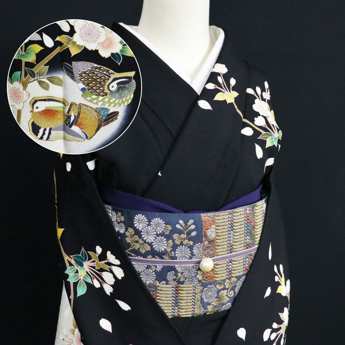 10633【秀品】裄長 正絹 桜舞う鴛鴦の友禅訪問着 桜の地紋 部分