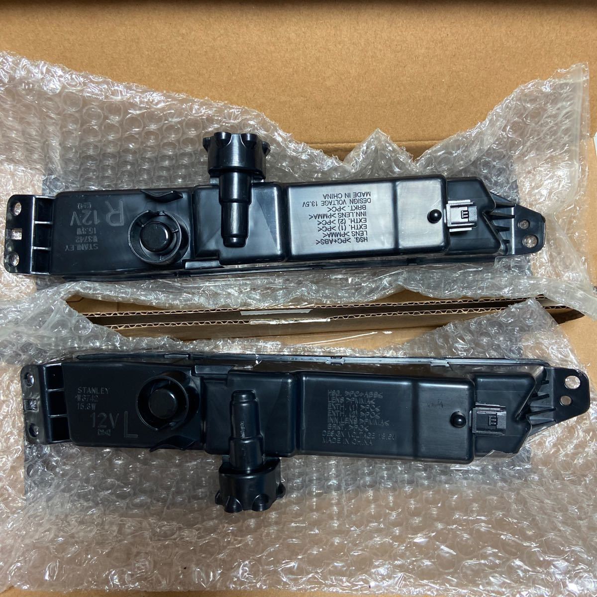 ホンダ 純正 LED フォグランプ W3742 左右セット ステップワゴン