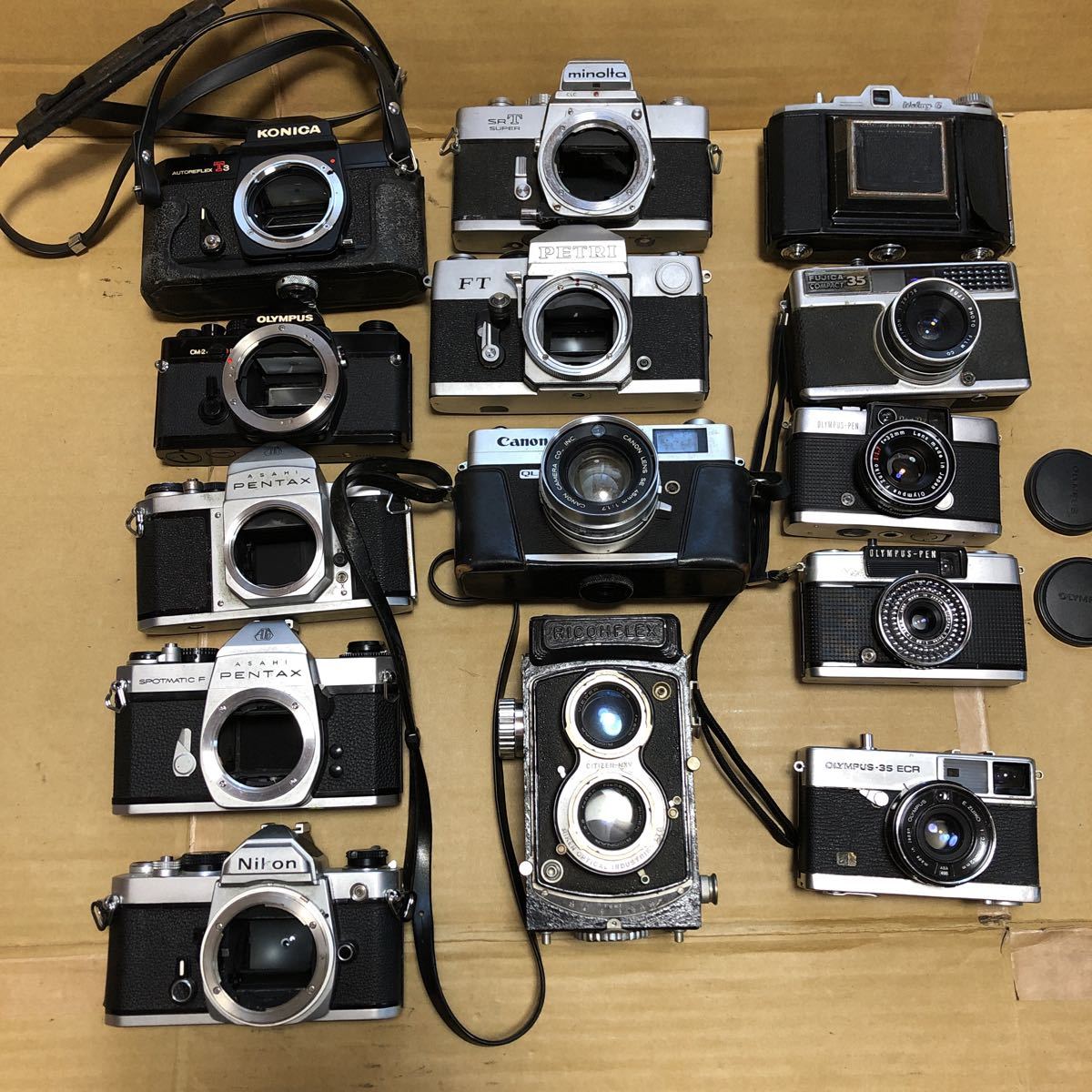 M1710　★古いフィルムカメラ 14個セット 一眼レフ レンジファインダー 蛇腹カメラ 二眼レフなど 動作未確認 ジャンク 大量 まとめ売り