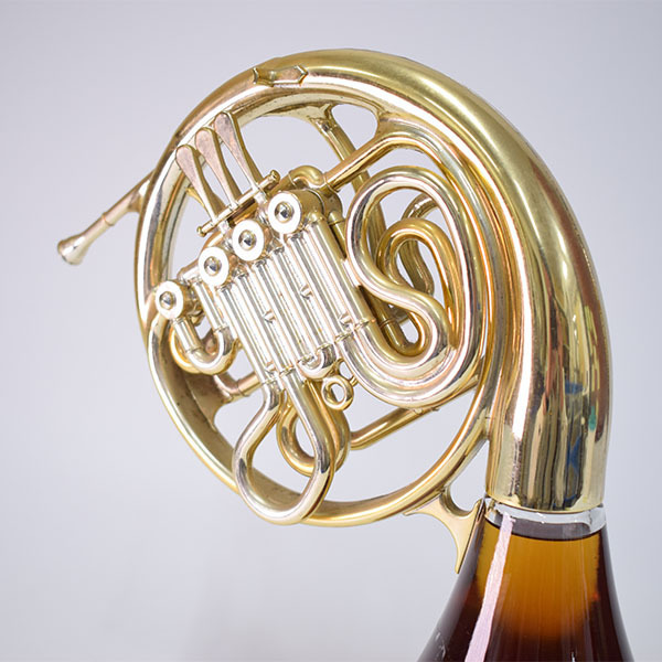 東京/大阪発送限定☆古酒☆サントリー ウイスキー 響 ホルン型 楽器