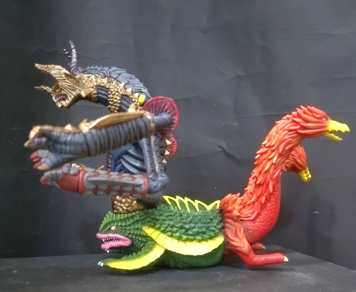 ウルトラ怪獣ソフビ ギガキマイラ リペイント完成品(怪獣、宇宙人