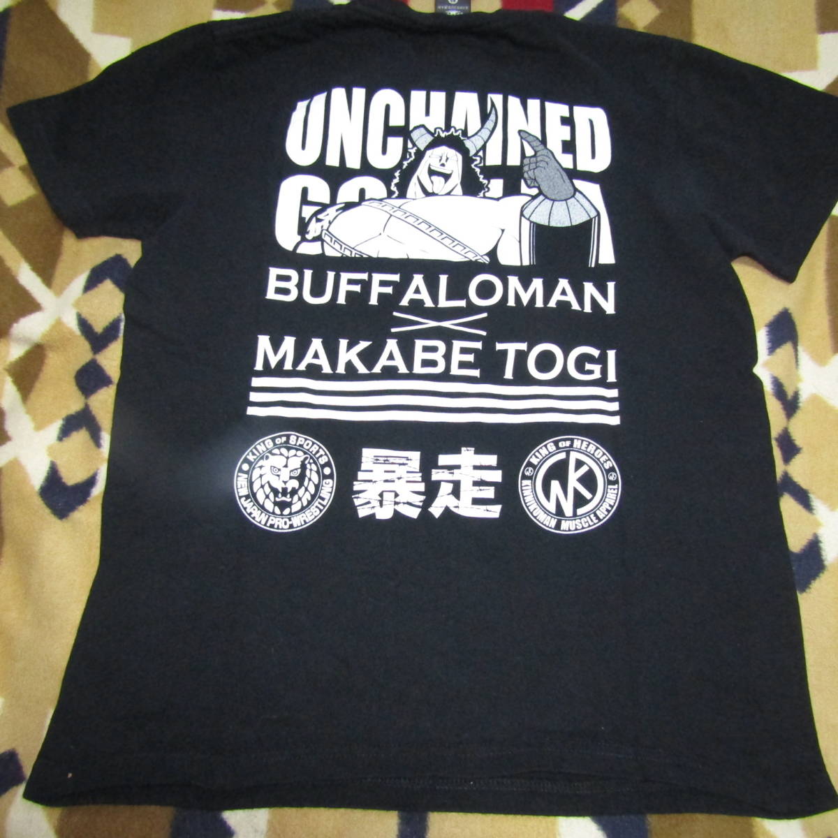 新日本プロレスXキン肉マン正規品コラボTシャツ:倹真壁刀義(格闘技