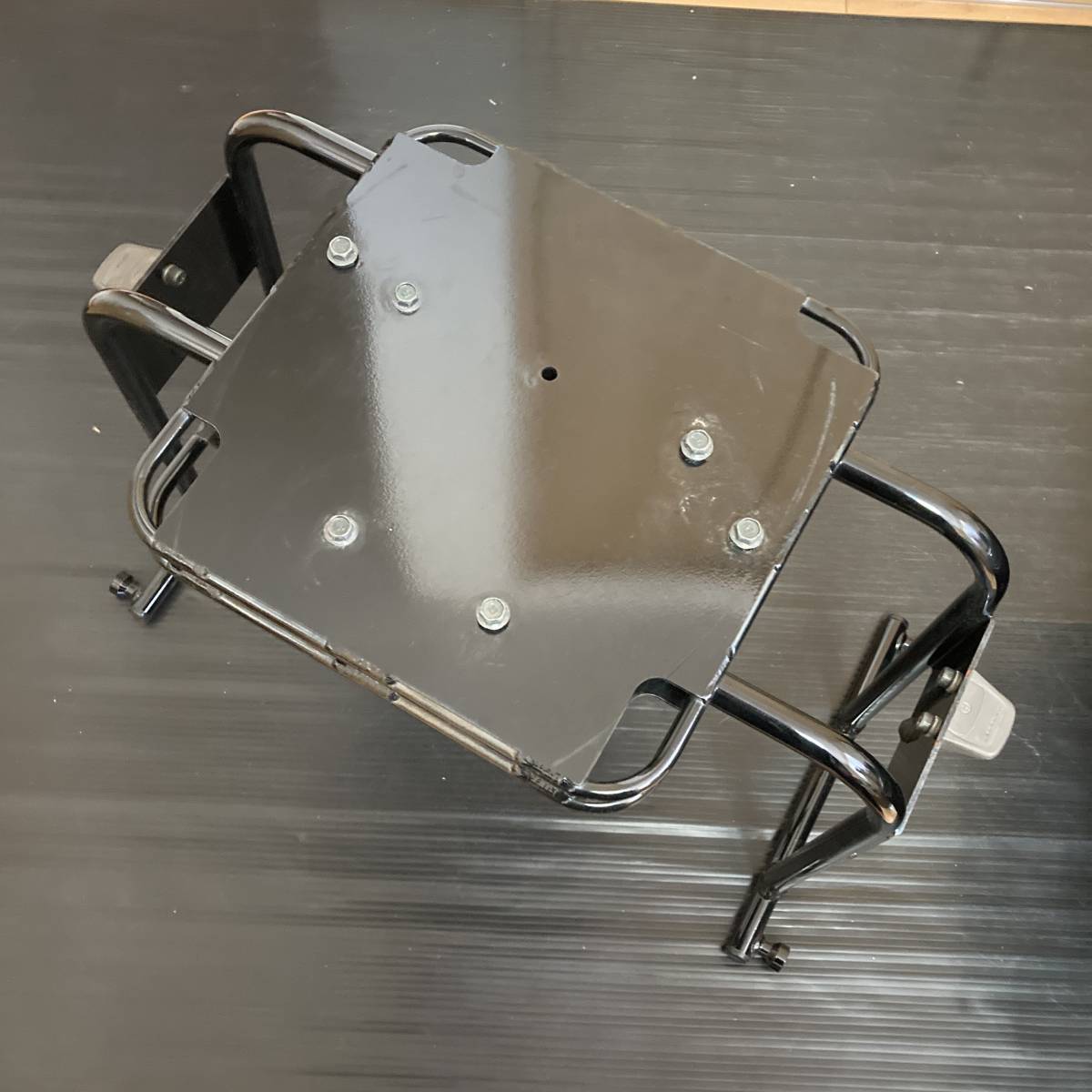 ワイズギア マルチキャリアII 3BOX用 GIVI E21 非常 セット
