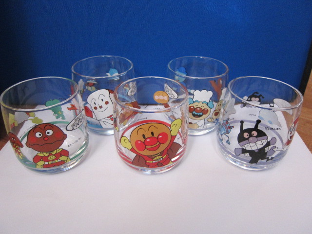 アンパンマン ミニグラス ５点 バイキンマン ドキンちゃん ジャムおじさん アンパンマン 食パンマン 東洋ガラス ４月迄最終出品 その他 売買されたオークション情報 Yahooの商品情報をアーカイブ公開 オークファン Aucfan Com