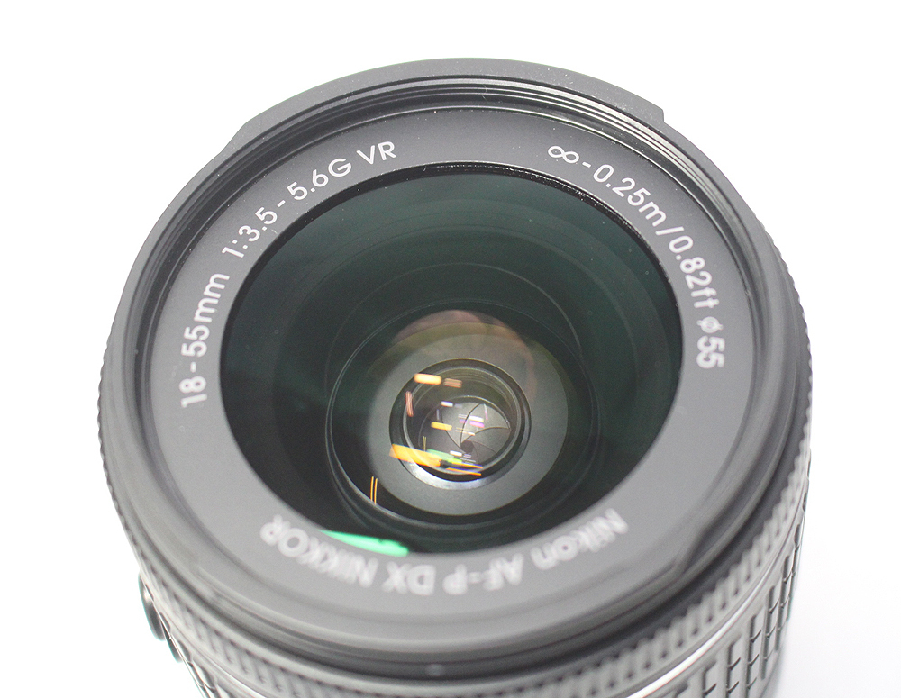 極美品 Nikon/ニコン D3500 ダブルズームキット 18-55 VR + 70-300 VR