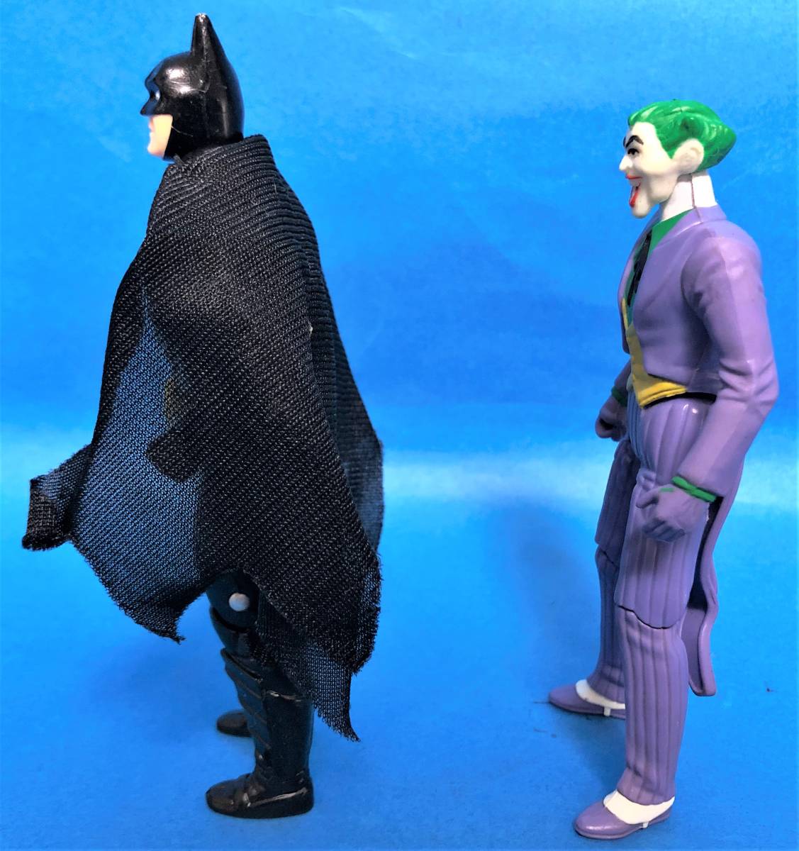 バットマン ダークナイト ジョーカー 2体セット ケナー 未開封 ※割れ