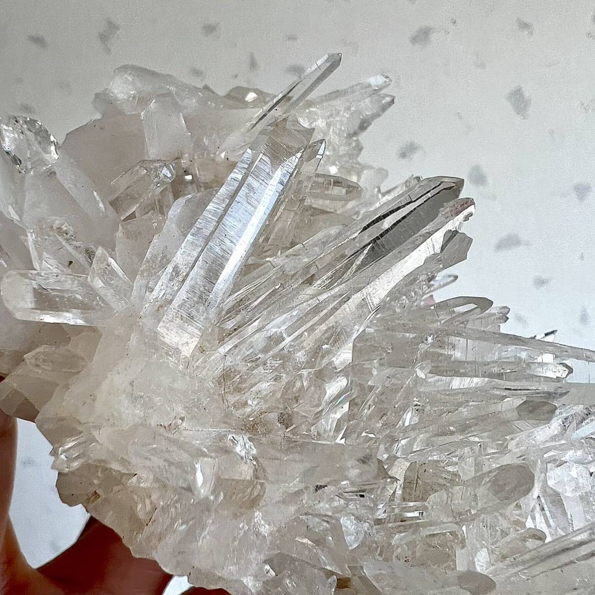 虹入りレムリアンシード ヒマラヤ水晶 バシール産地 クラスター
