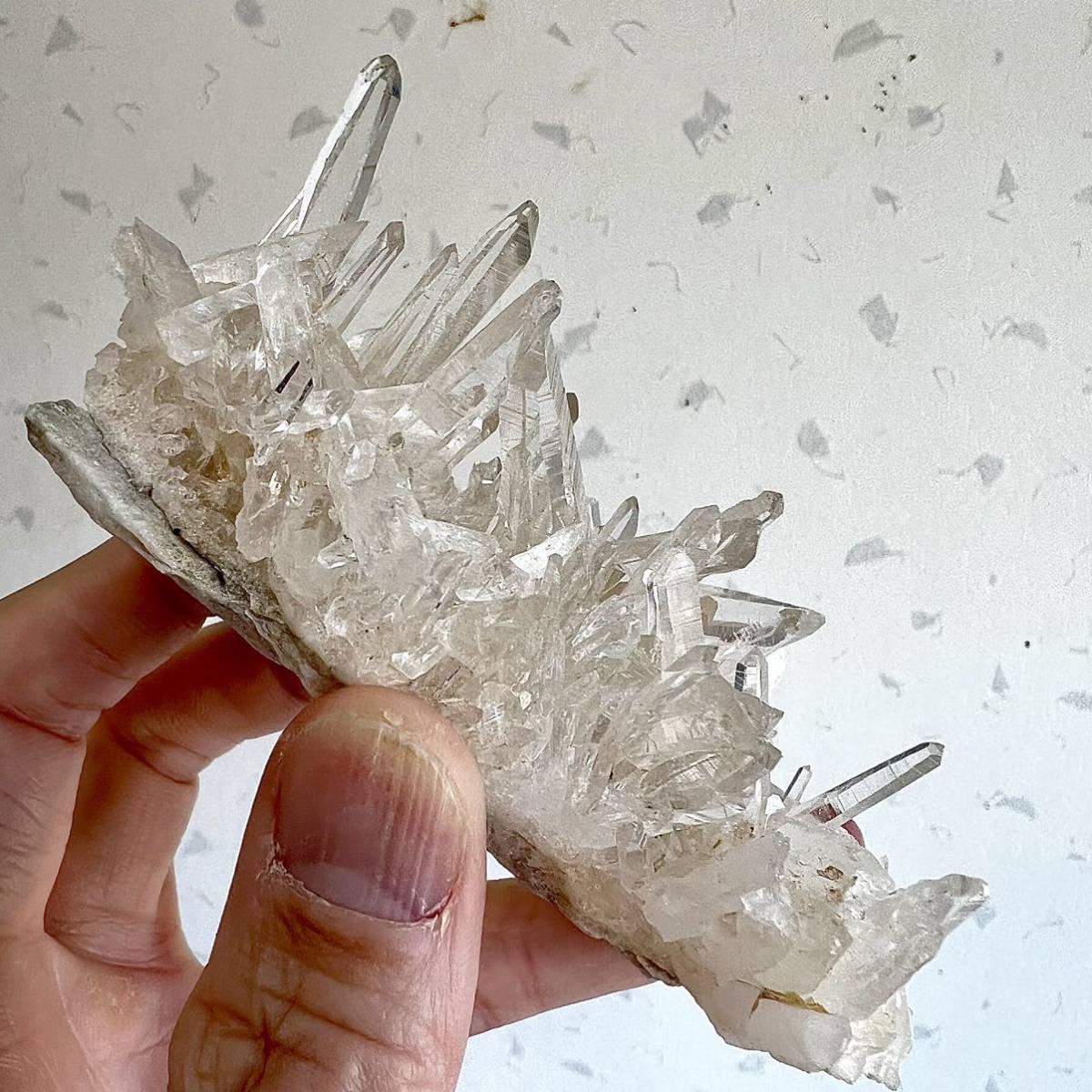 虹入りレムリアンシード ヒマラヤ水晶 バシール産地 クラスター
