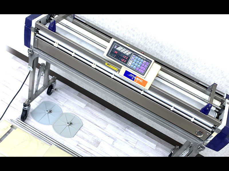 3R1106○KYOKUTO Hiβ ATHLEAD アスリード 自動壁紙糊付機 クロス 