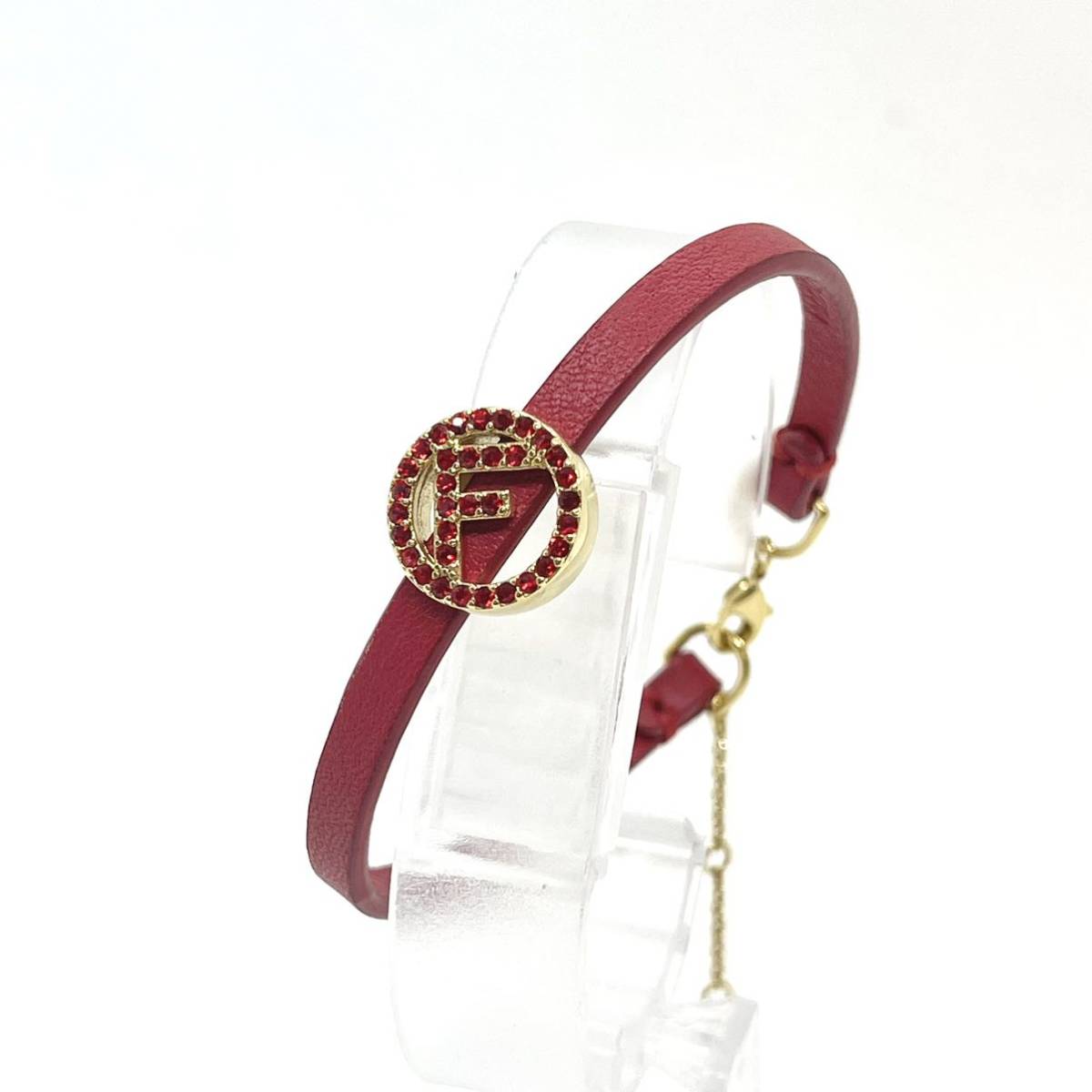 FENDI フェンディ F is FENDI エフイズフェンディ レザー ブレスレット 