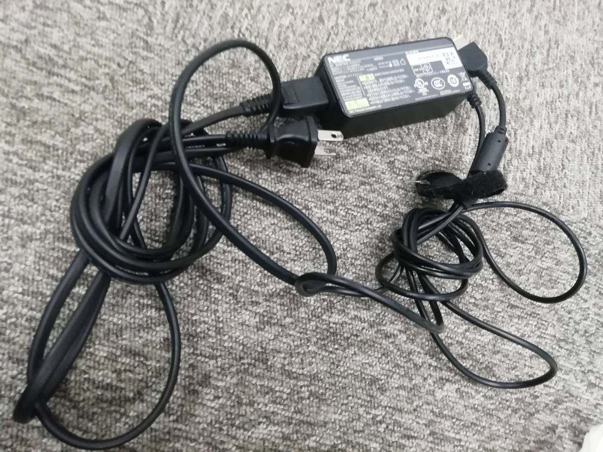 Nec 純正 2pin仕様 Acアダプタ Adp003 A13 045n1a Pc Vp Bp98 v 2 25a Acアダプター Nec 売買されたオークション情報 Yahooの商品情報をアーカイブ公開 オークファン Aucfan Com