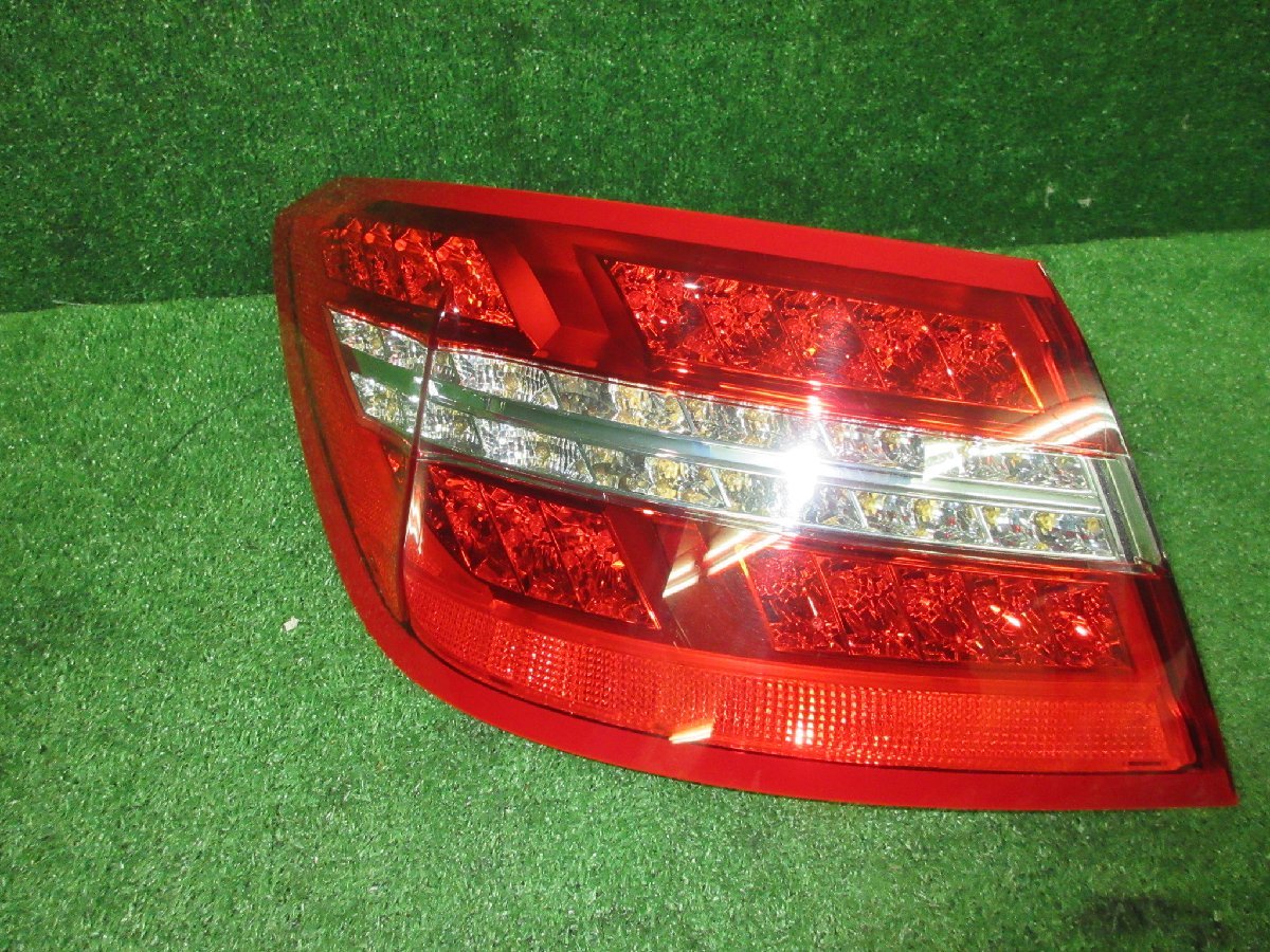 定番，2025 ベンツ C207 A207 W207 Eクラス 前期 純正 左 テールランプ テールライト A207 820 0164 2022.3.8.T.4-B2-5 外車(テールライト)｜売買されたオークション情報、yahooの商品情報をアーカイブ公開 - オークフ メルセデス・ベンツ用