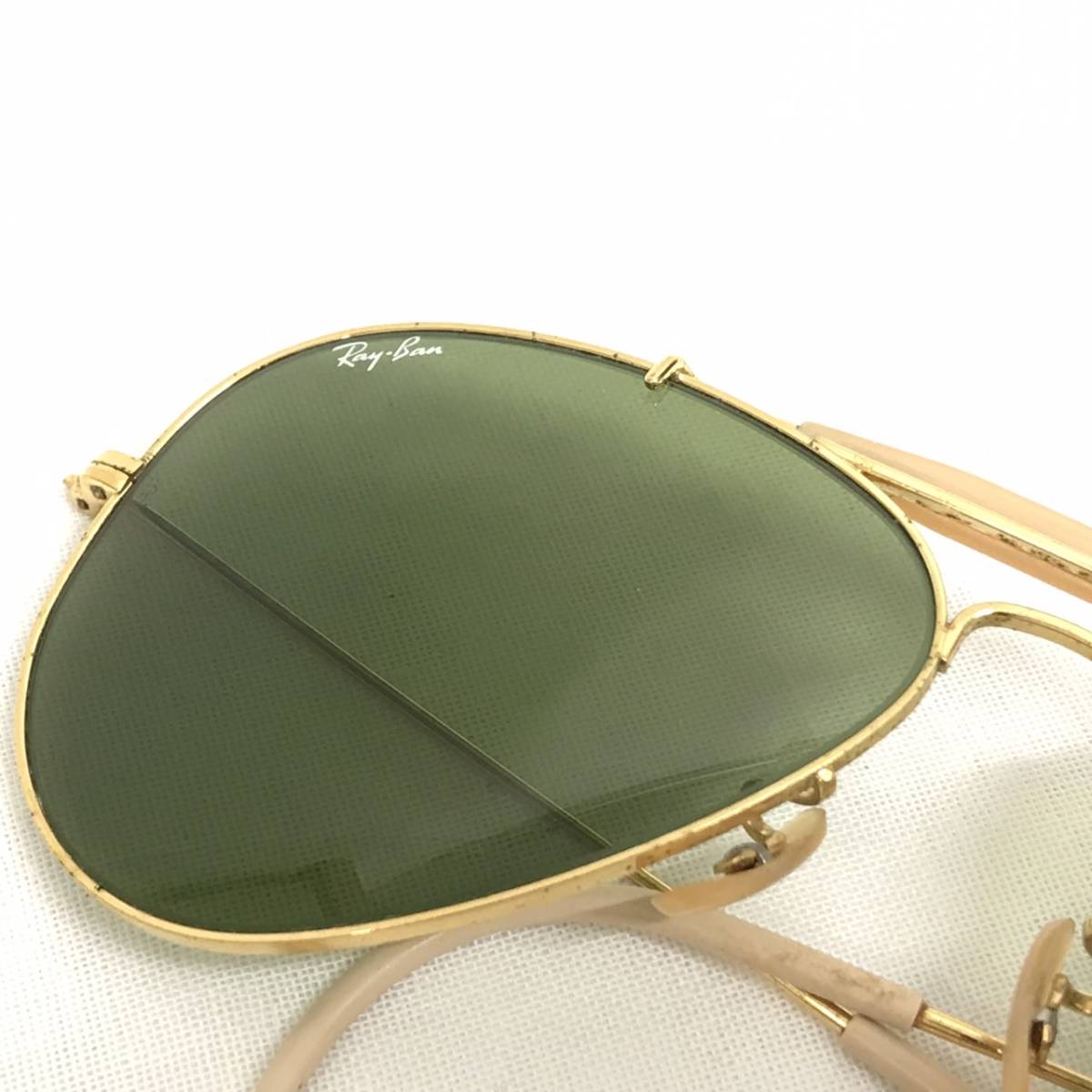 レイバン B&amp;L ヴィンテージ b&amp;l 美品 サングラス Ray-Ban 美品Ray-Ban W2958 - メルカリ 度なし ヴィンテージ（サングラス｜眼鏡・サングラス B＆L USA製 G15
