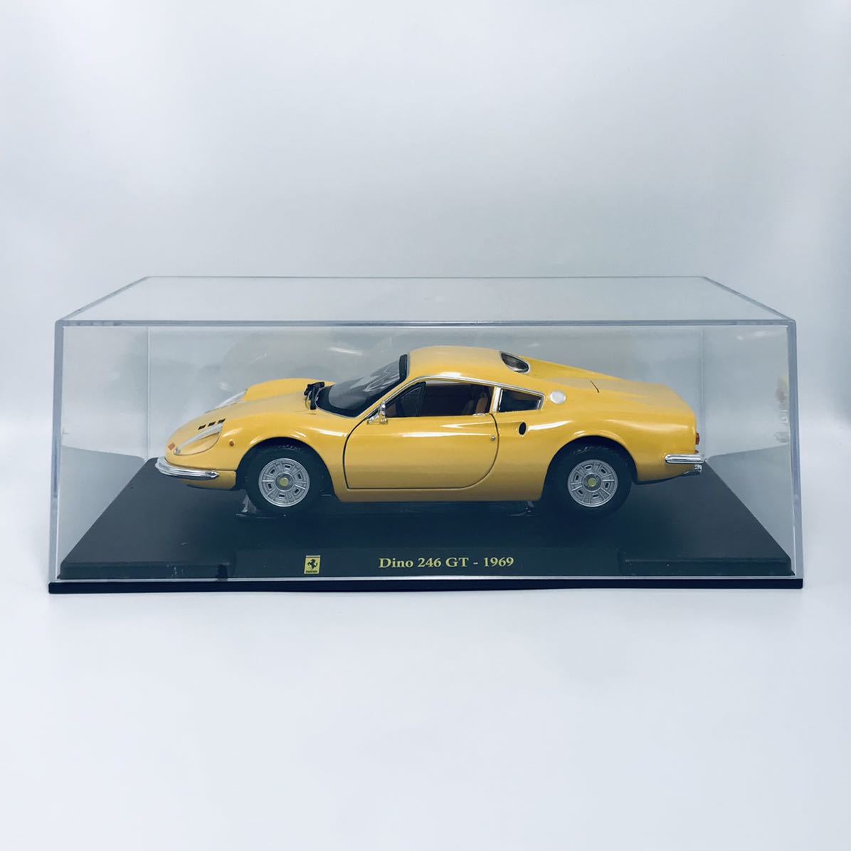 DeAGOSTINI burago ブラーゴ 1/24 1969年型 フェラーリディーノ 246GT 