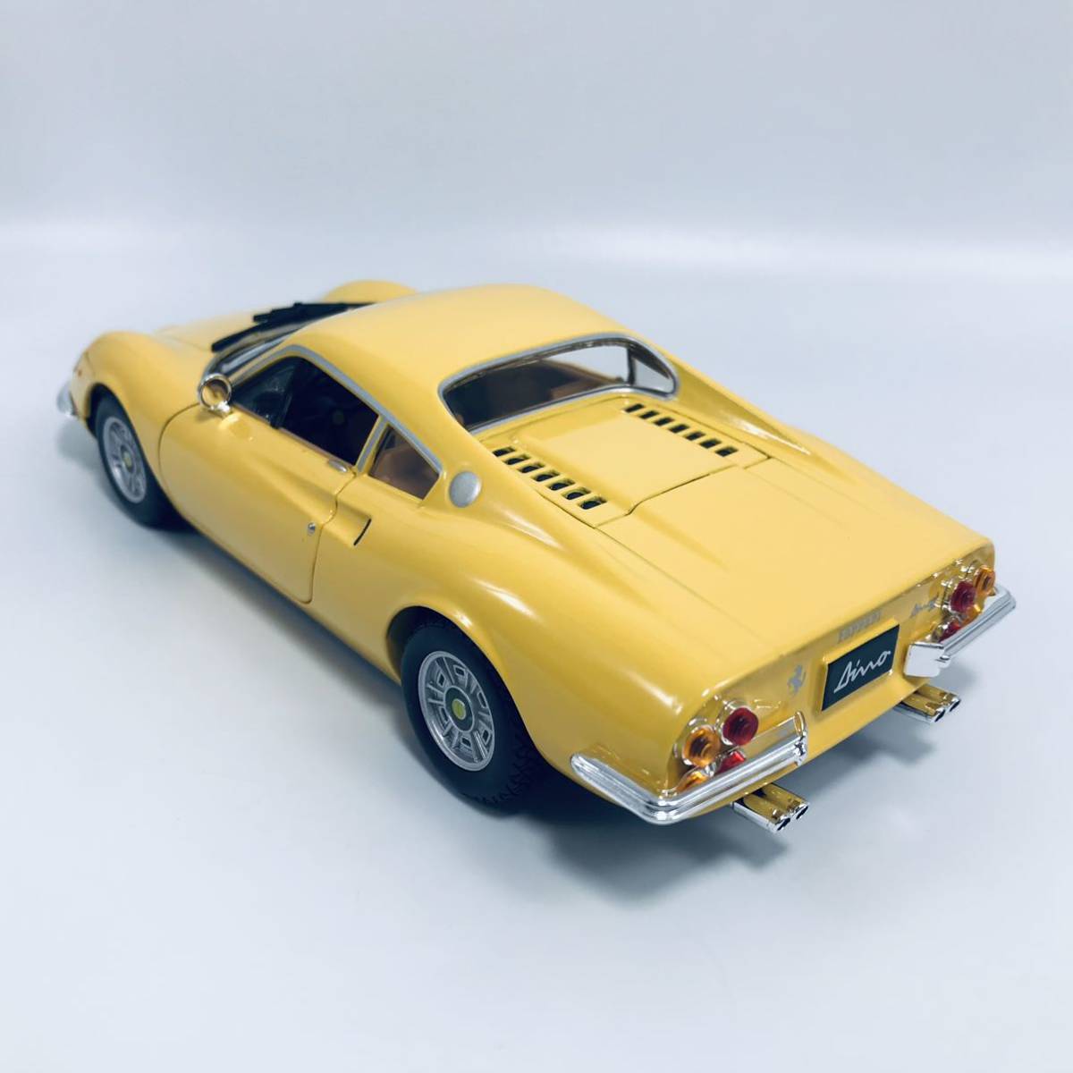 DeAGOSTINI burago ブラーゴ 1/24 1969年型 フェラーリディーノ 246GT 