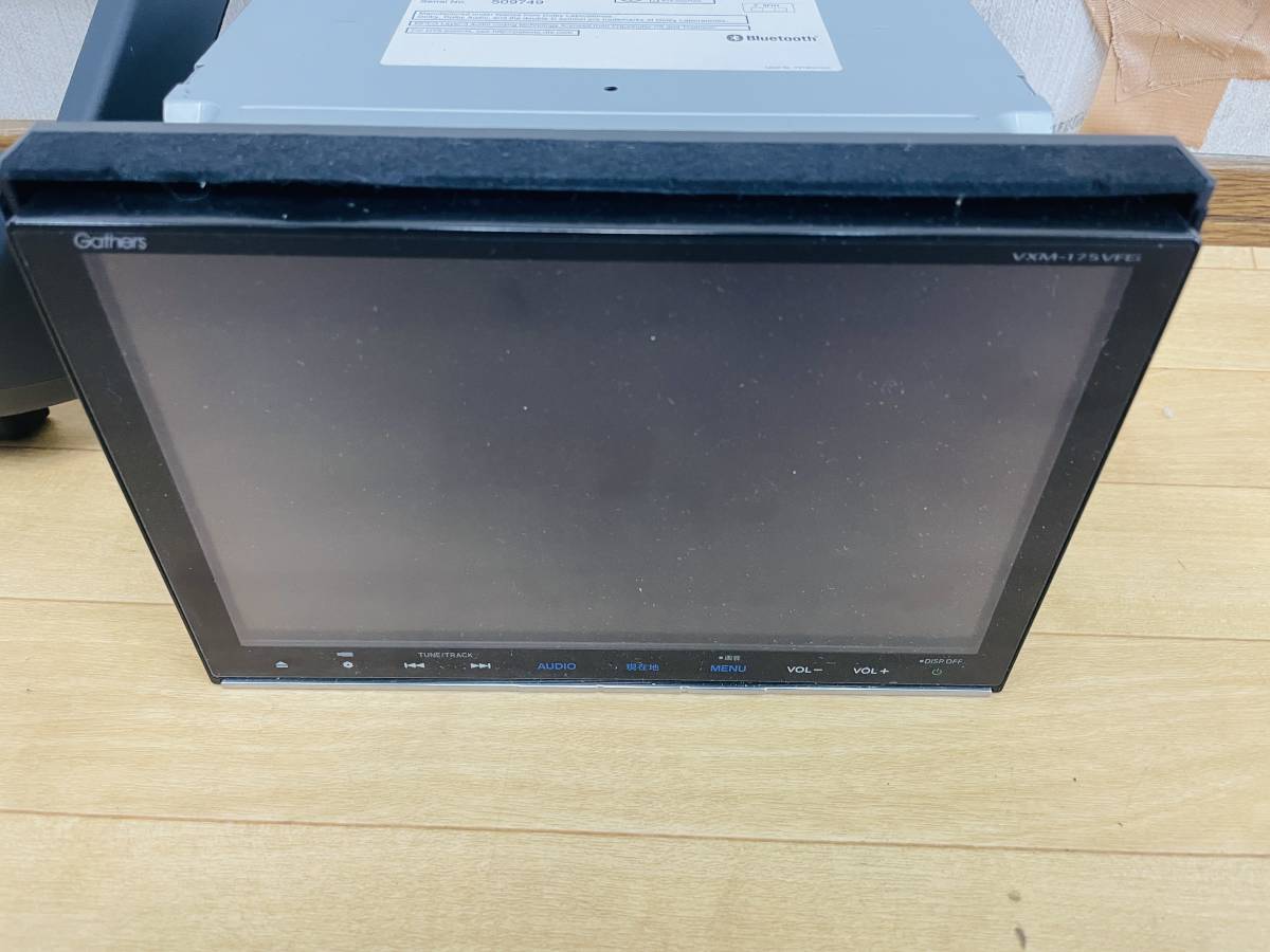 ホンダ ギャザーズ Gathers VXM-175VFEi 2018年地図 純正 CD USB iPod 