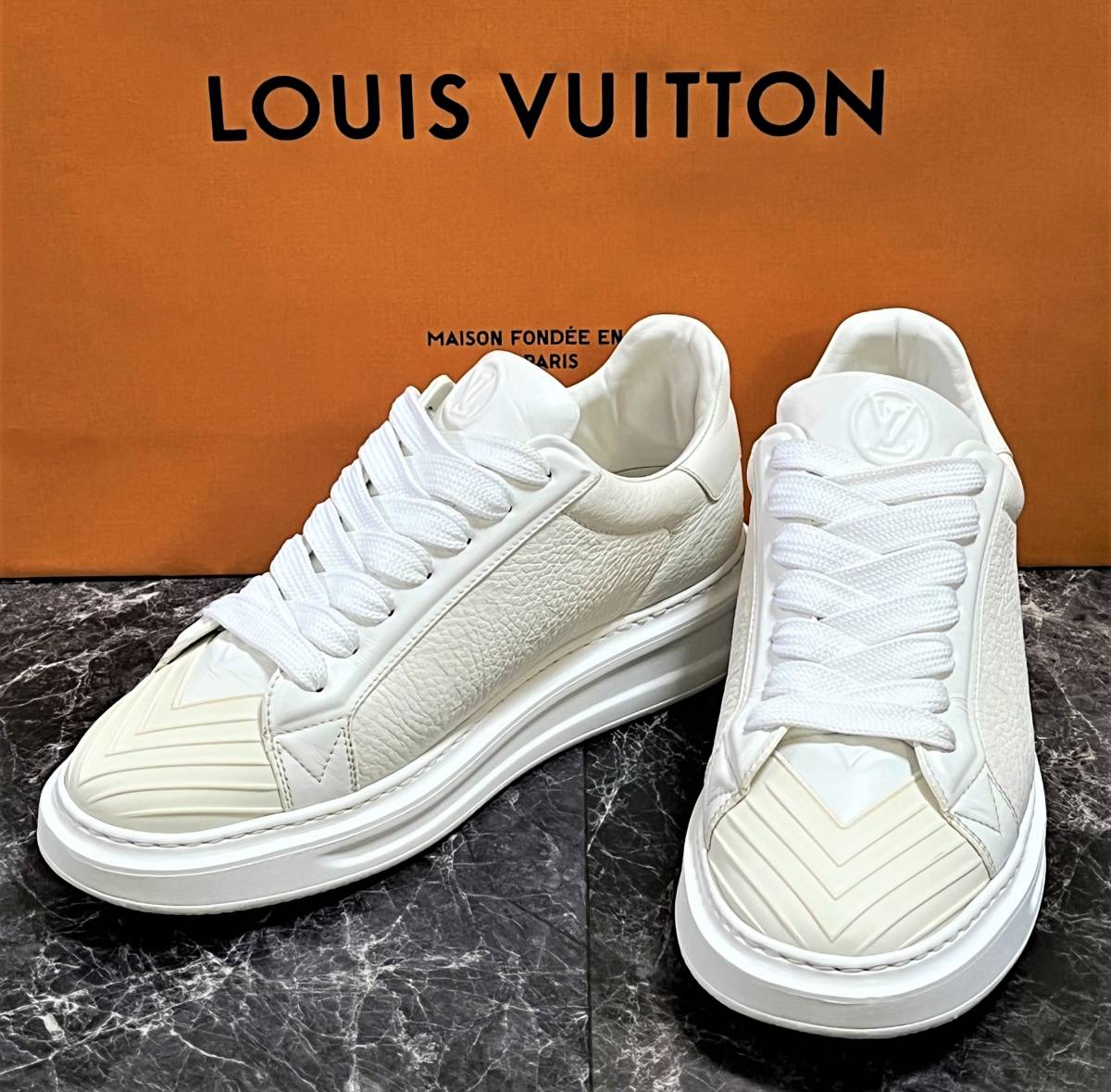 激安！１円～ルイ・ヴィトン！超豪華！！『LVロゴ・レザー×モノグラム・スニーカー/靴 ホワイト 』美品！！