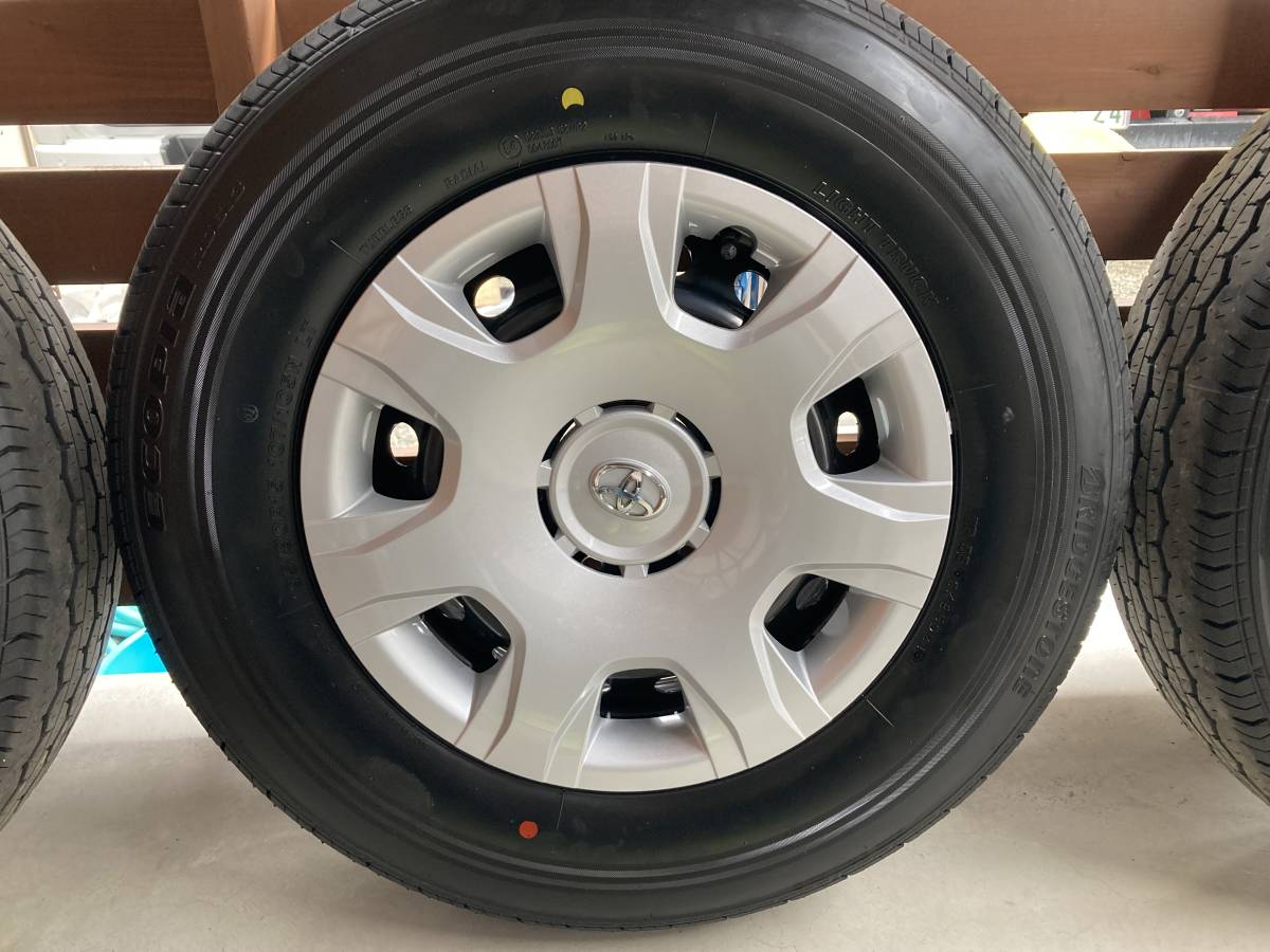 ハイエース200系 トヨタ BRIDGESTONE タイヤホイール 新車外し トヨタ 200系ハイエース 純正ホイール 新車外し ブリジストン 自動車