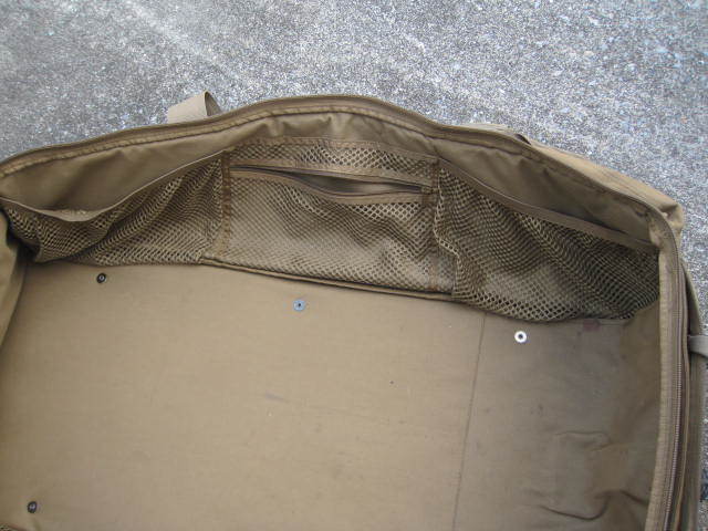米軍放出品 米海兵隊 S.O.C. トランク シーバック コヨーテブラウン