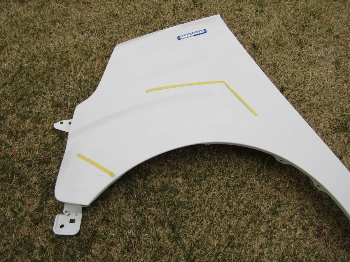 スペーシア カスタム MK53S 純正フェンダー 右