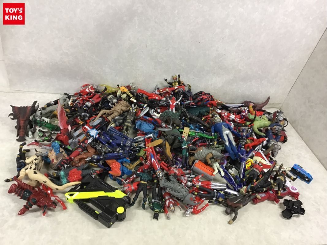  1円 同梱不可 ジャンク ソフビ フィギュア等 仮面ライダーBLACK RX ギルス ウルトラマン ベリアル エレキング レッドキング他(おもちゃ、ゲーム)｜売買されたオークション情報、yahooの商品情 その他