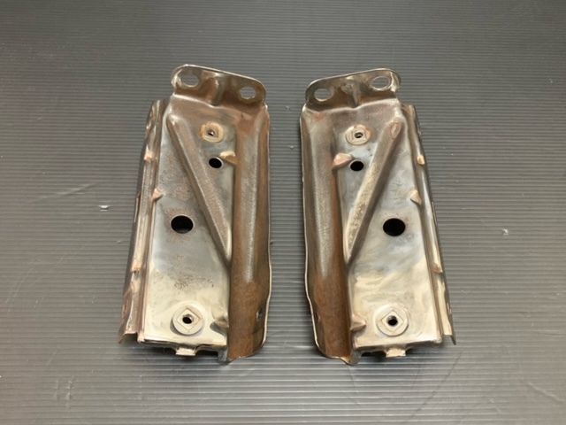 63-64インパラ　ヒンジ左右セット インパラ 1963－1964インパラフードヒンジ、ボンネットヒンジ
