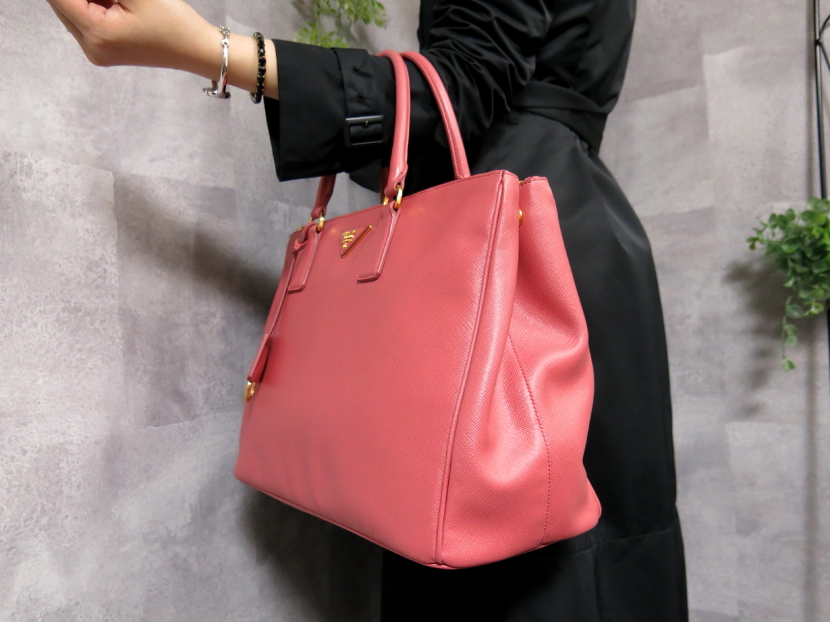 ○美品○PRADA プラダ○ガレリア○サフィアーノ 本革○トート バッグ