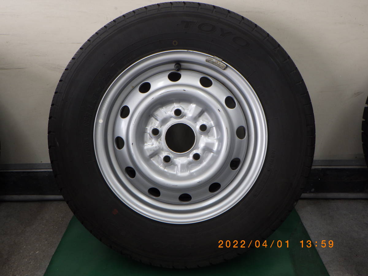 1本　 マツダボンゴ(日産バネット/三菱デリカ)・純正ホイール(5穴）　《165R14 LT 8PR》　2014年製　　『165/80R14』 マツダ 4本 ボンゴ 6穴の中古品・新品・未 6穴 4穴