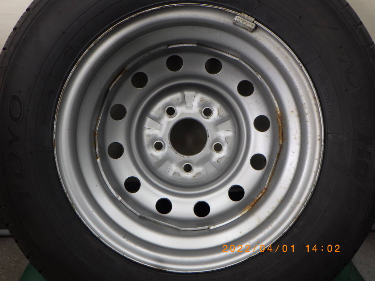 1本　 マツダボンゴ(日産バネット/三菱デリカ)・純正ホイール(5穴）　《165R14 LT 8PR》　2014年製　　『165/80R14』 マツダ 4本 ボンゴ 6穴の中古品・新品・未 6穴 4穴