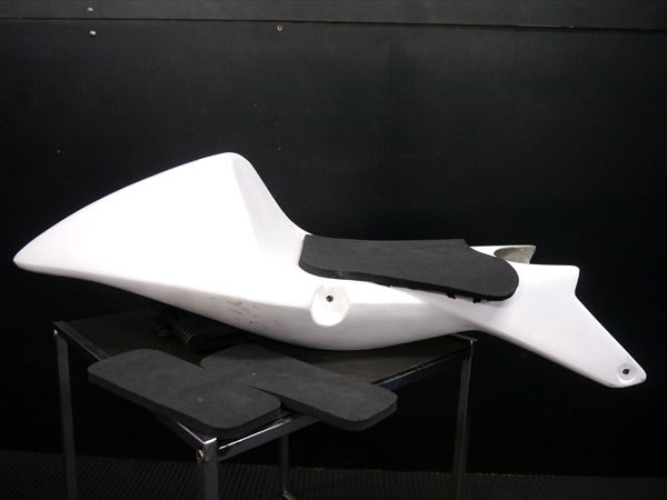 NSF250R NX7より 純正 FRP シングル シート カウルASSY テールカウル