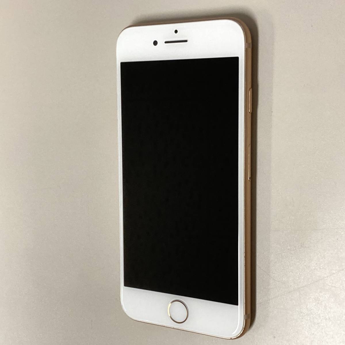 中古/ジャンク】SIMフリー iPhone8 64GB ゴールド MQ7A2J/A ≪softbank