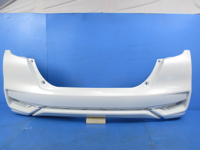 最安値，セール 割れ無し ホンダ フィット GK3/GK4/GK5 後期 純正 リアバンパー 71501-T5A-J500 パールホワイト M038269(リア)｜売買されたオークション情報、yahooの商品情報をアーカイブ公開 - オークファン ホンダ用