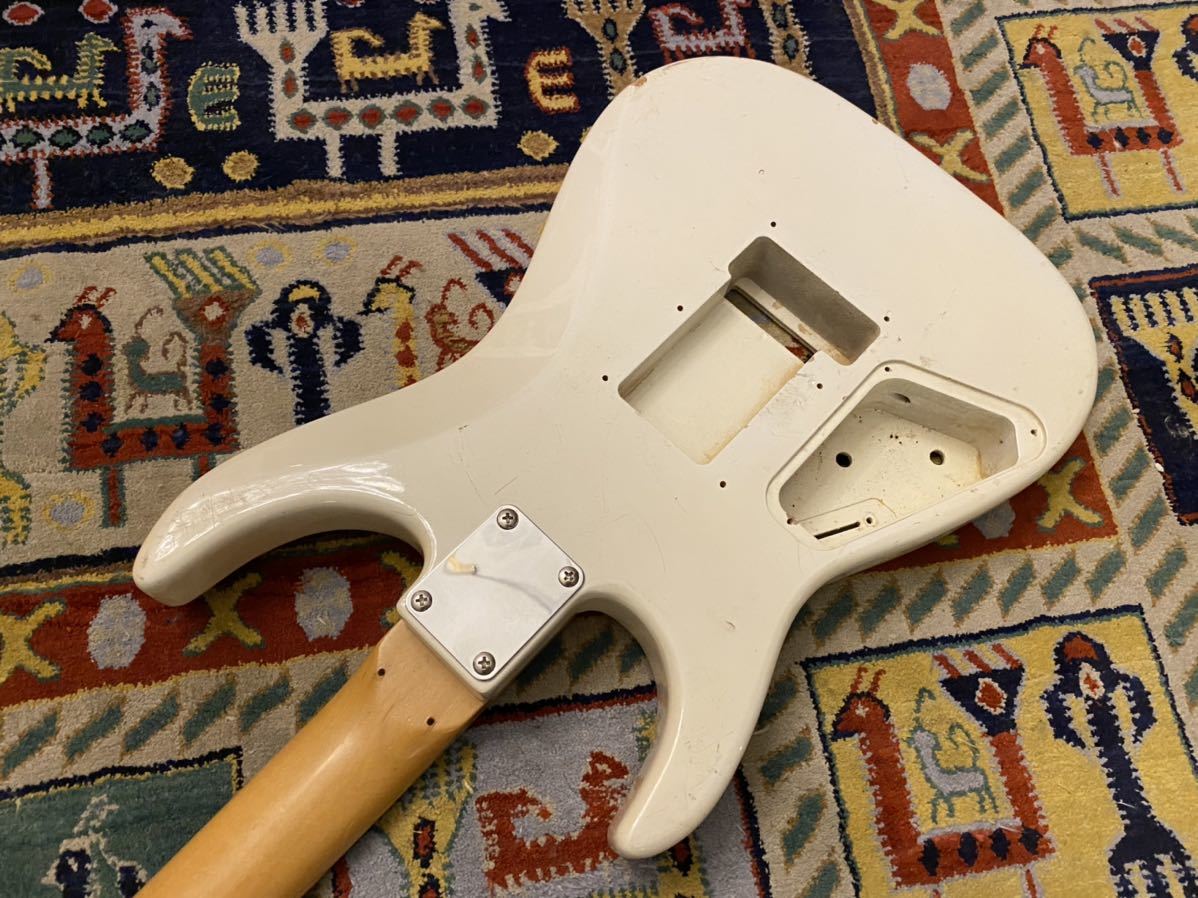 ジャンク品 Fernandes FST 抜け殻 エレキギター フェルナンデス