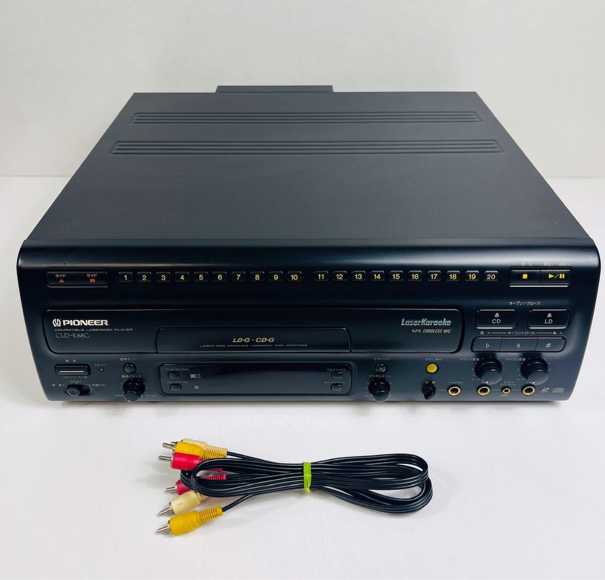 PIONEER パイオニア COMPATIBLE LASERDISC PLAYER コンパチブル