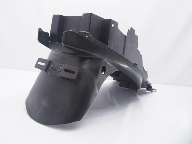 ベースにどうぞ.GSX1300R.隼.GW71A.99-07年.純正インナーリアフェンダー・マッドガード.ナンバーステー.ハヤブサ・刻印24F・はやぶさ