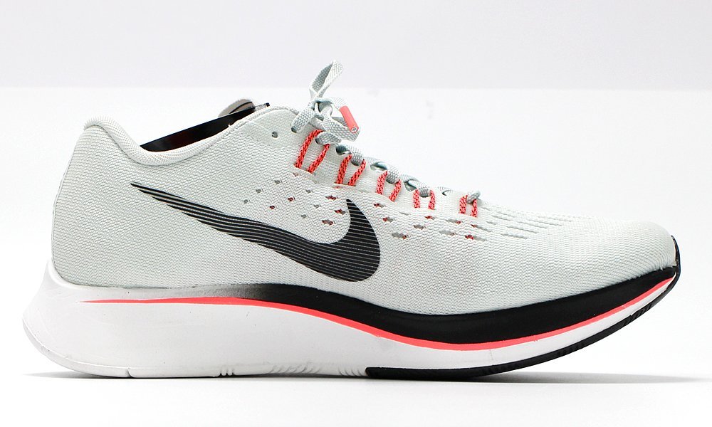 新品 NIKE WMNS ZOOM FLY ランニング シューズ 24.5㎝ ナイキ 