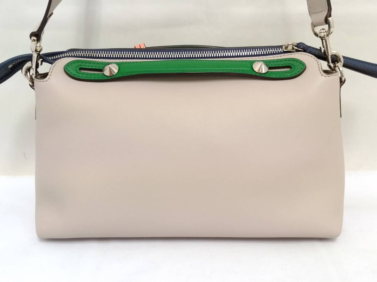 新品】FENDI フェンディ BY THE WAY バイザウェイ 3WAYバッグ 新品】FENDI フェンディ BY THE WAY バイザウェイ 3WAYバッグ