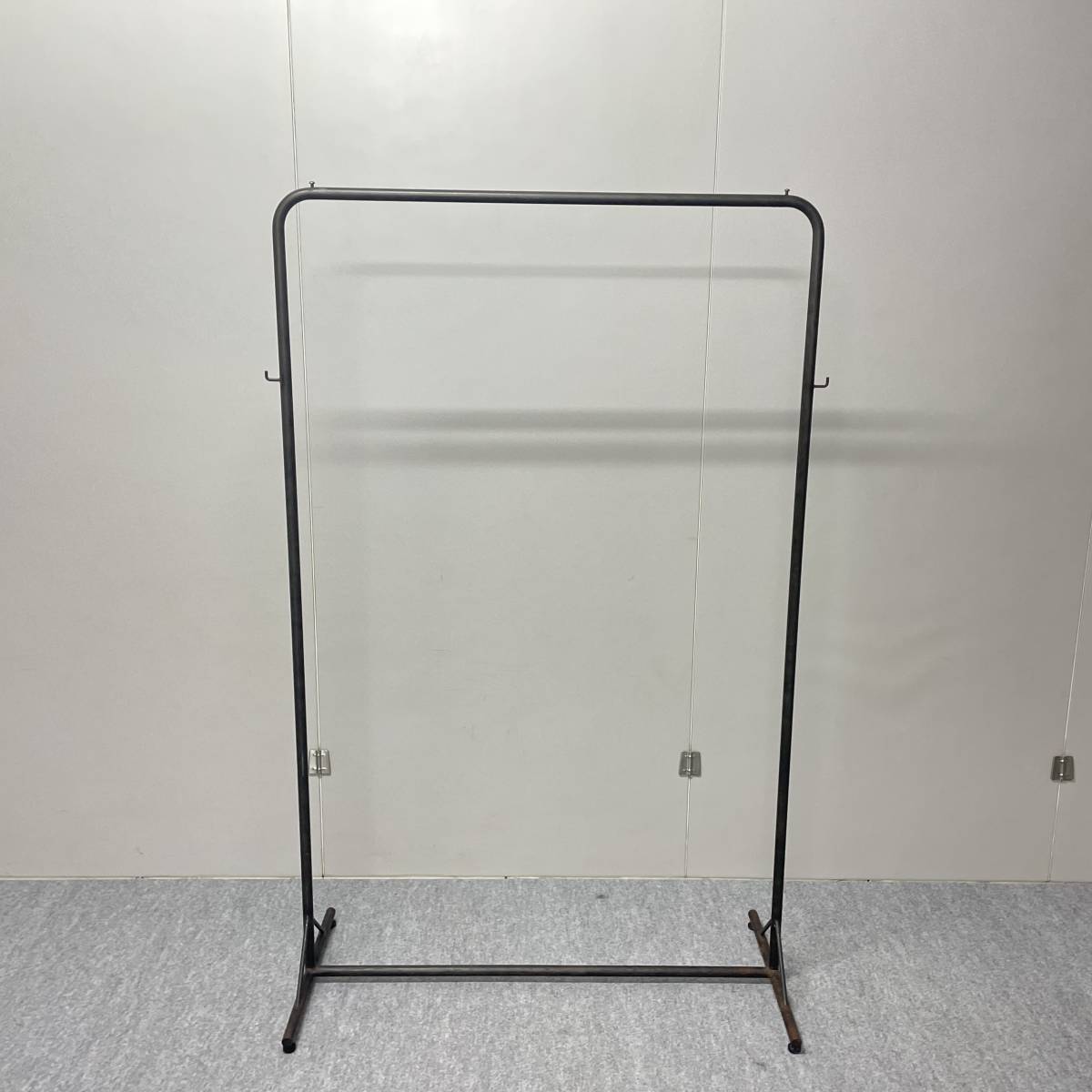 A271 アイアン ハンガーラック インダストリアル 店舗什器 無骨
