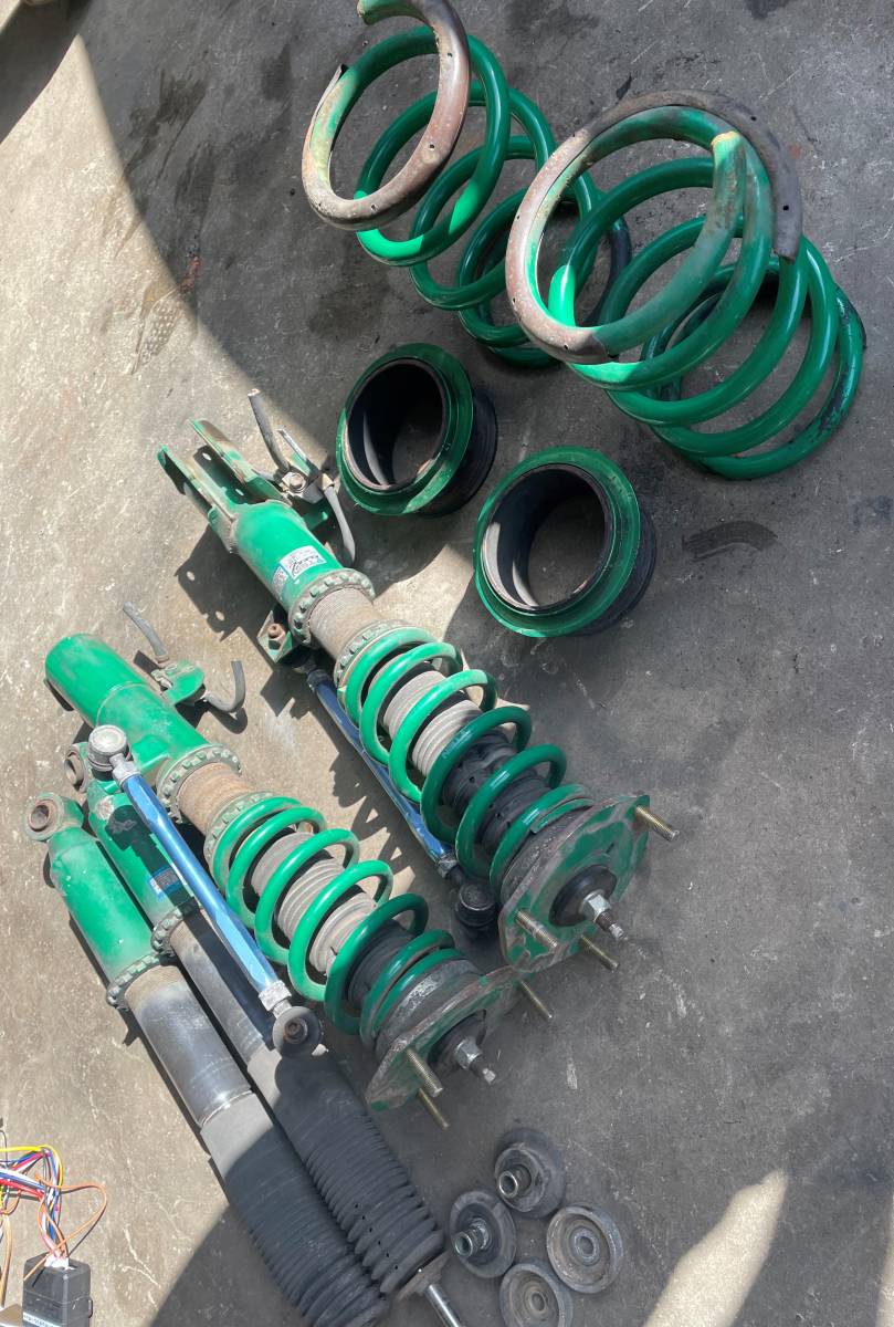 アルファードANH10W 15W MNH10W 15WテインTEIN車高調 スプリング