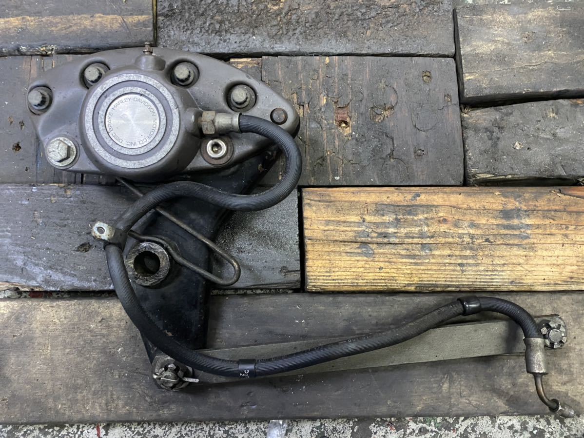 ハーレー 純正 リヤキャリパー （ウェビックガレージセール | ハーレー  