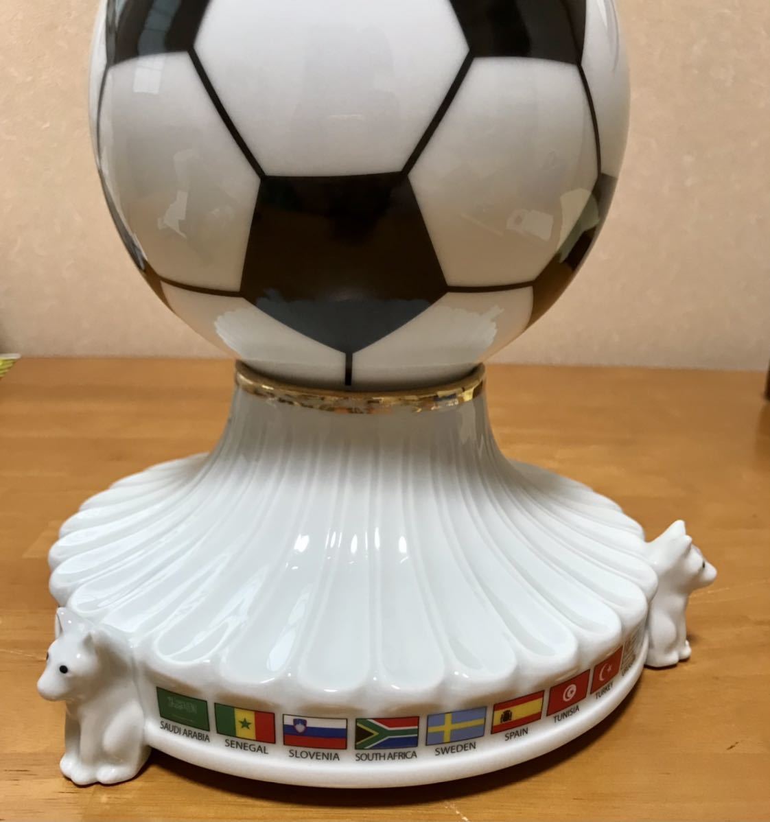 ☆うぶ出し.2002年.FIFA.W杯.日韓ワールドカップ.記念品.陶器製  