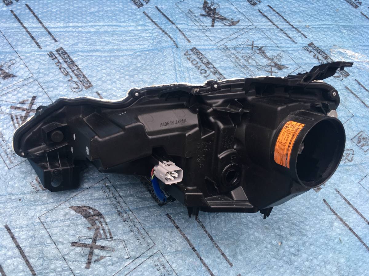 ZN6 トヨタ 86 前期純正 HIDヘッドライト 左右 インナーブラック仕様