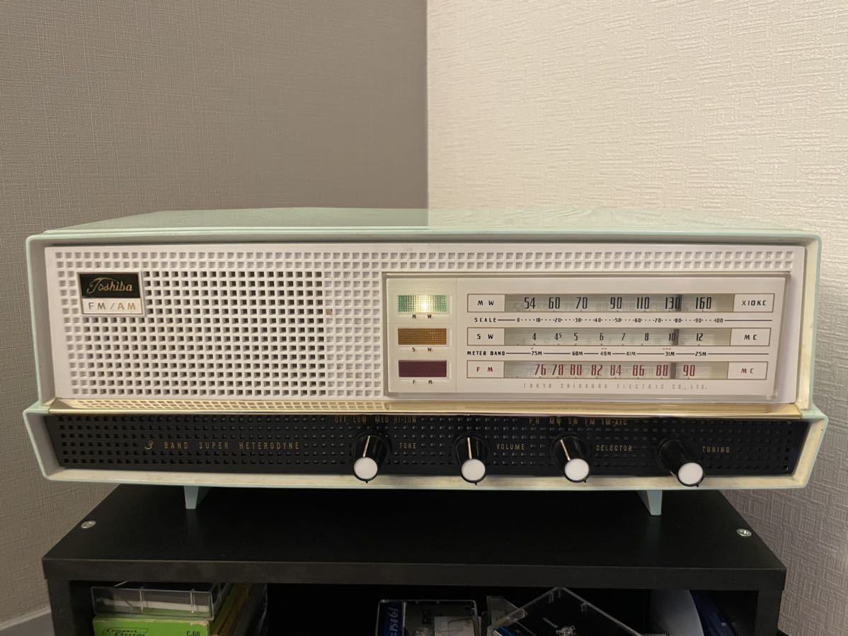【驚きの破格値，定番】 東芝ラジオ 7FM-10 真空管ラジオ(アンティーク)｜売買されたオークション情報、yahooの商品情報をアーカイブ公開 - オークファン アンティーク