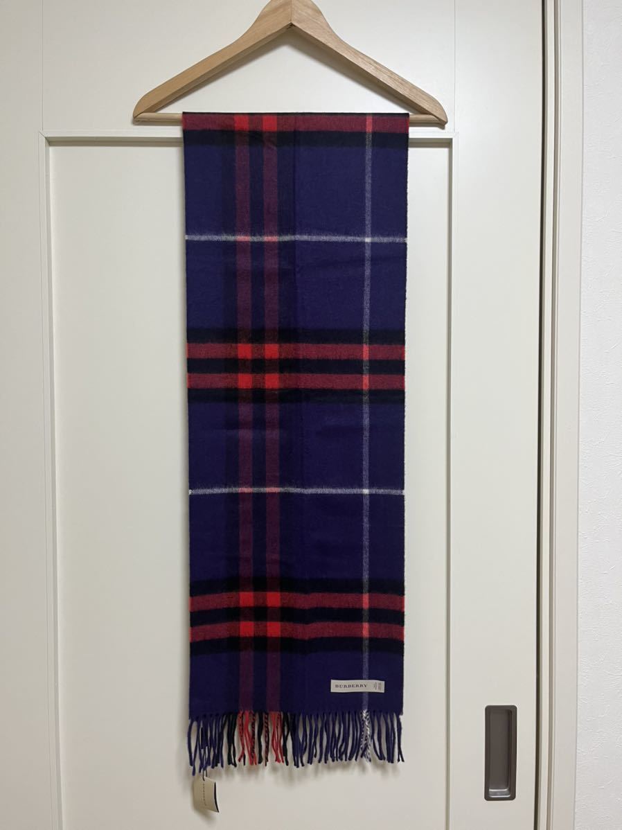 BURBERRY　バーバリー　マフラー　カシミア100％　タグ付き未使用品 　パープルグレープ　送料無料!!　難有!!! マフラー BURBERRY バーバリー 赤系 ノバチェックマフラー モノグラム