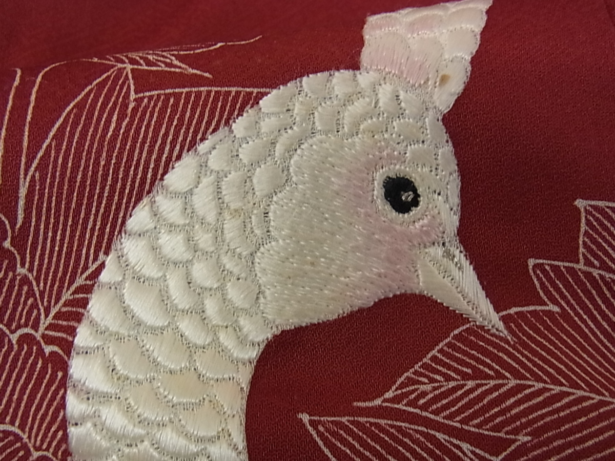 着物屋こころ□豪華色留袖 刺繍 孔雀花文 正絹 逸品 ma4992