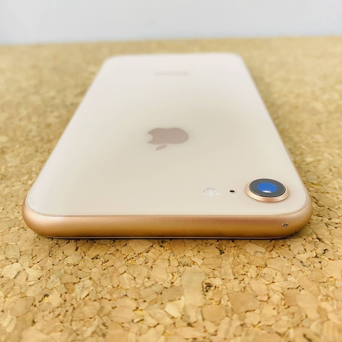 SIMフリー iPhone 8 64GB ゴールド MQ7A2J/A ドコモ○ simロック解除